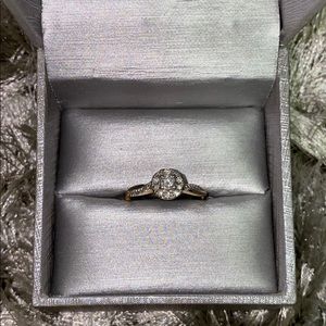 Zales 14kt Yellow Gold Engagement Ring